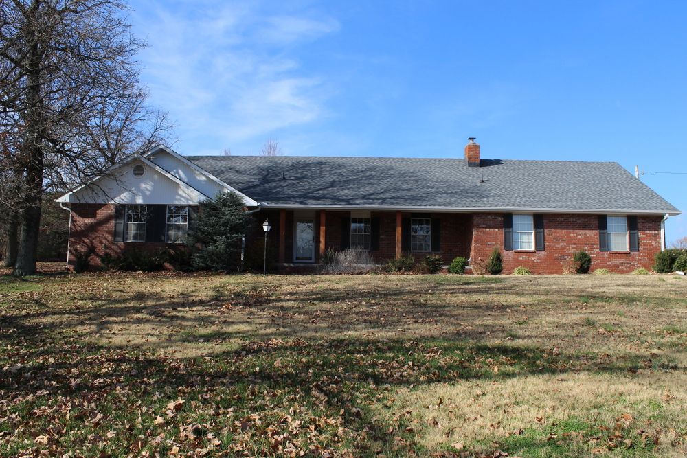 1893 N Rupple Rd, Fayetteville, AR 72704